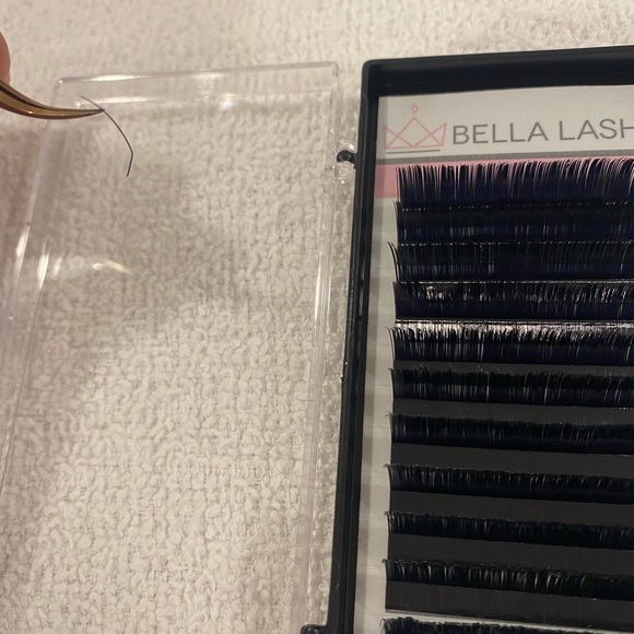Lash Extension supplies - Picture 4 of 5